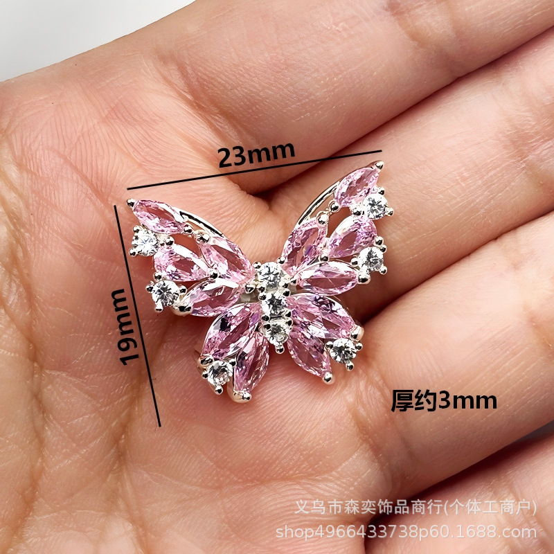 High-quality copper-plated zirconium butterfly four-way separator bead, butterfly multi-way straight hole separator bead, DIY bracelet and necklace jewelry accessories