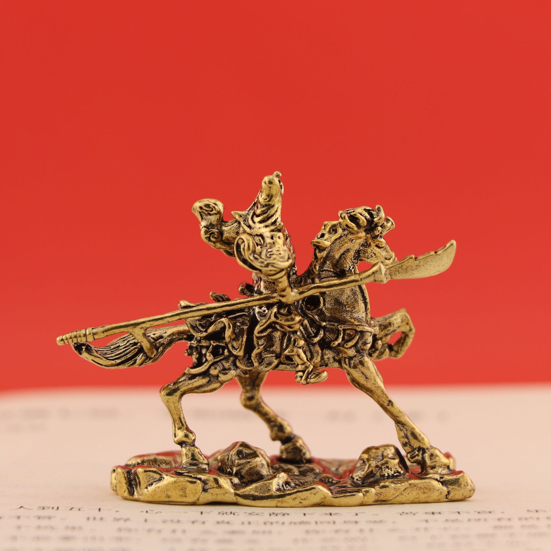 2024년 용의 해 조각상 관공 부처상 청동상 장식품 순수 구리 티펫 솔리드 데스크탑 장식