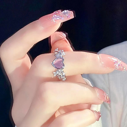 Niche design pink love thorn imitation cat's eye zircon ring for women with sweet and cool style, fashionable temperament and versatile ring