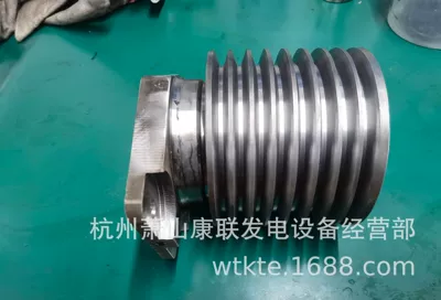 Fan belt tensioner Generator şkivləri