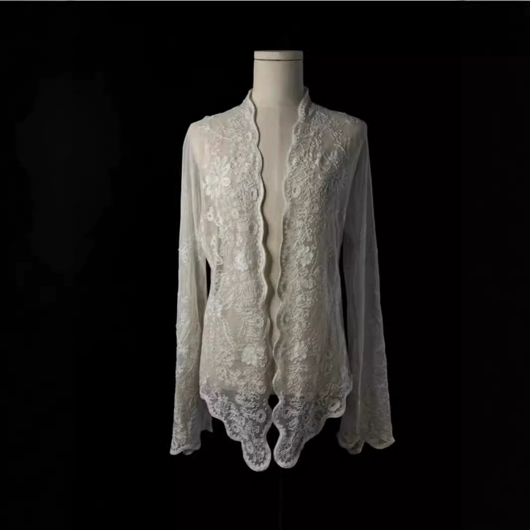 Европейские товары vintage средневековые цвета льняные перья маленький пиджак французская тяжелая промышленность кружевная рубашка топ женский