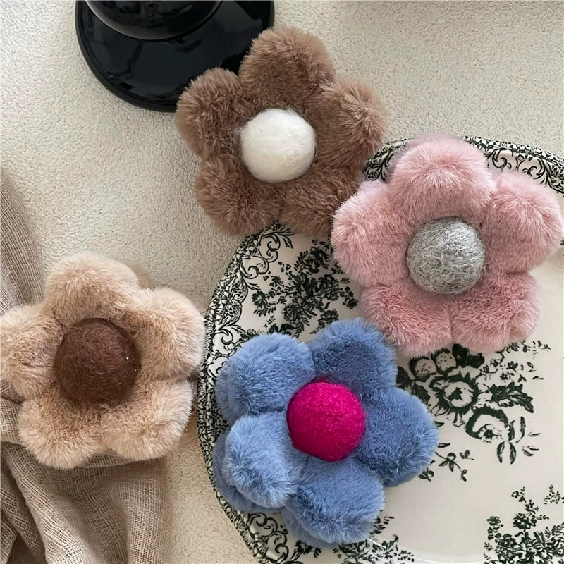 Cute hairgrip, demi-season crab pin flower-shaped, flowered