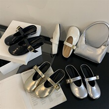 ���s���e�Ȱ��^����ЬŮ�⴩2025���¿�����ψA�^��ȹ�ӛ���