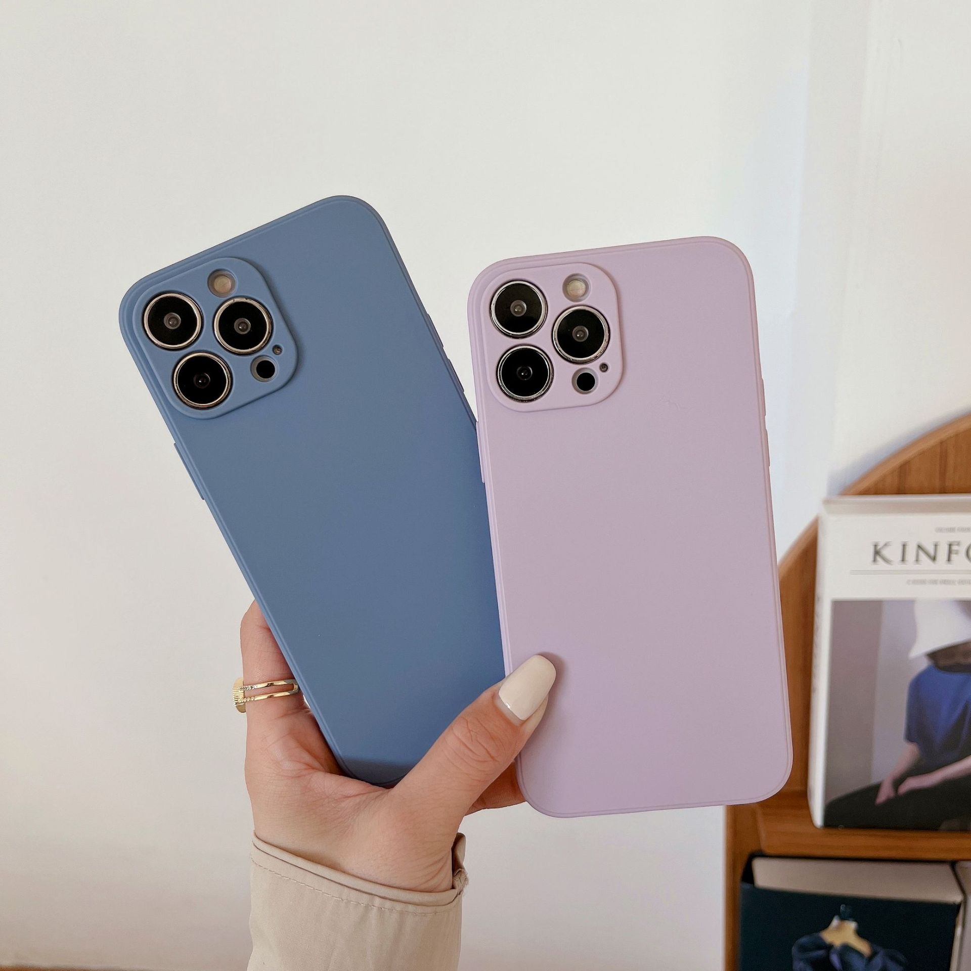 Funda de silicona tipo cubo de Rubik para iPhone 17 Pro, 15 XR y Apple 16, con borde recto y orificios finos, acabado mate TPU