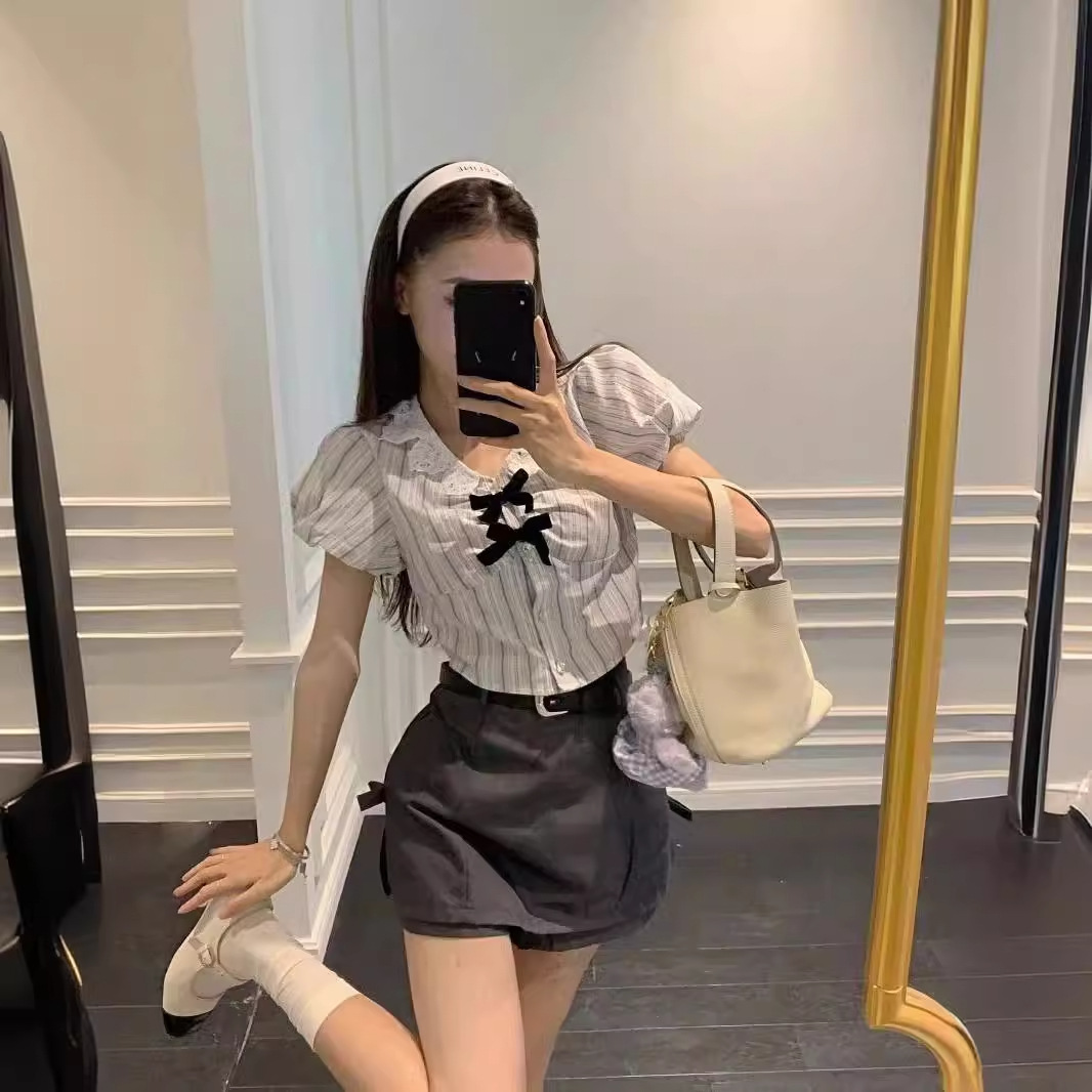 Summer lace shirt with bow