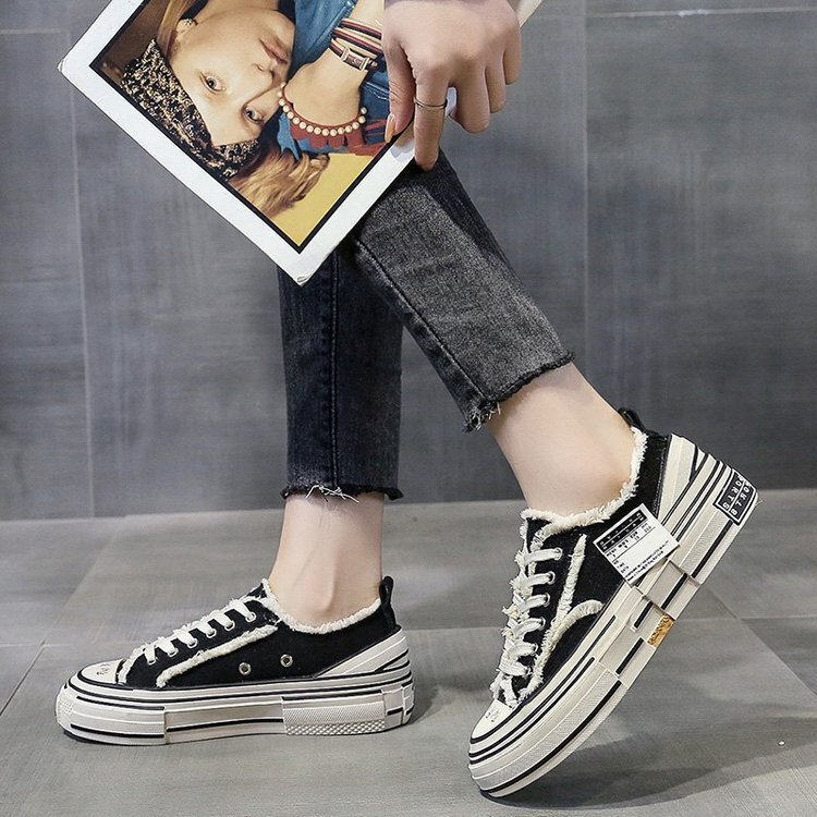 2025 Same Style Couple Beggar Shoes Trbottomy Flats Canvas Shoes Women's Sports Style Casual Shoes Joint Beggar Shoes