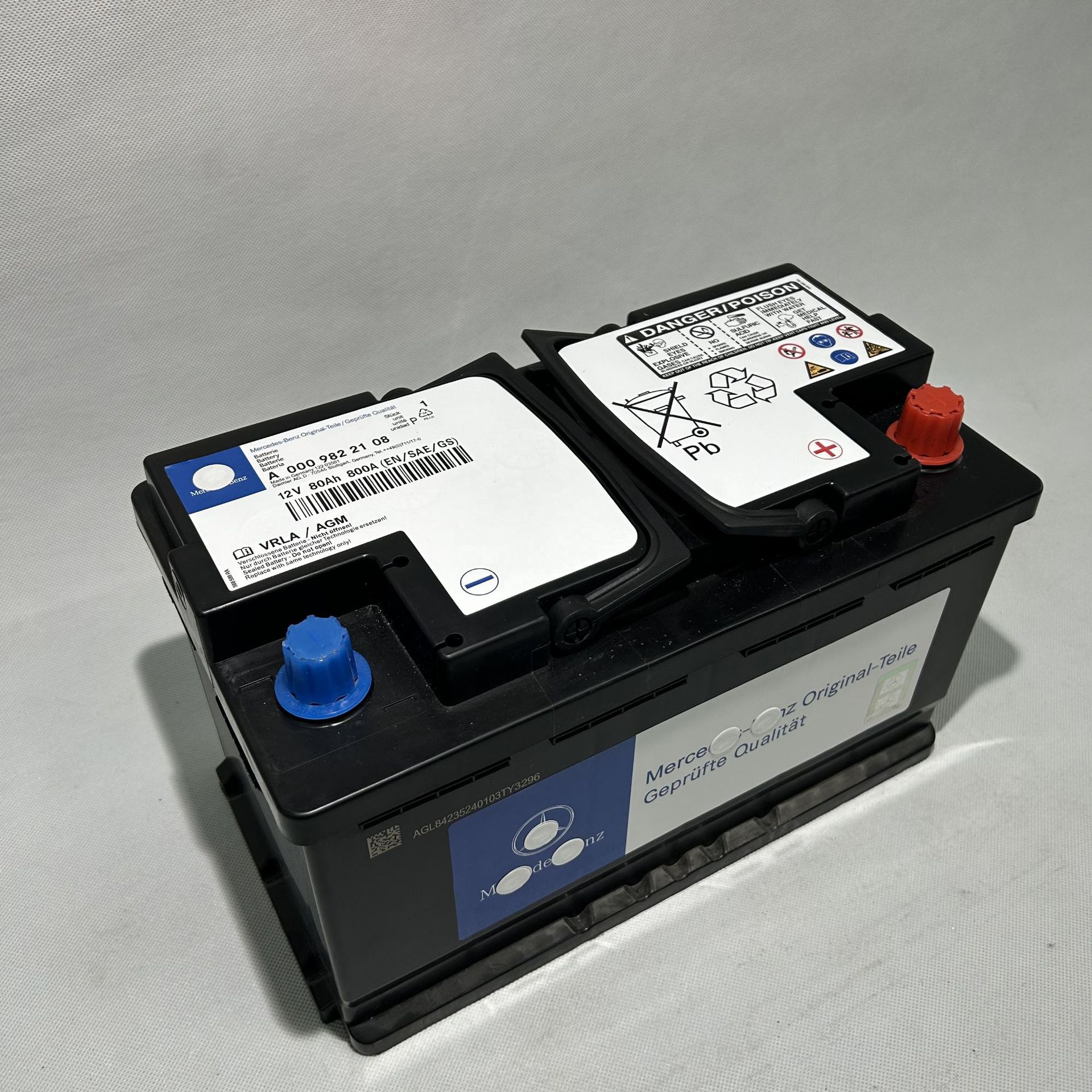 Suitable for Mercedes-Benz C200Glk300Agm Start-Stop Battery Glcla200Lglb200 Car Battery 80Ah