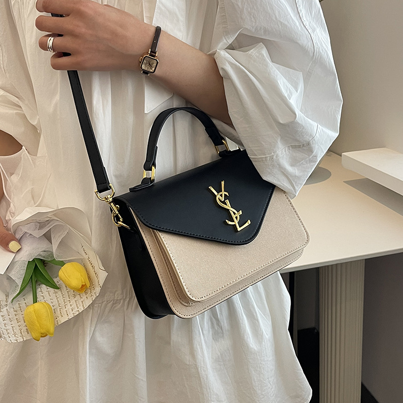 Las bolsas de mujer de alto valor facial de las celebridades de Internet están llenas de nuevas bolsas cuadradas de moda 2024, bolsos de hombro único y bolsos de alta costura para mujeres.