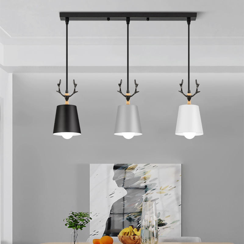 Candelabro sala de estar Lámpara de comedor de alta gama Lámpara de alta gama Lámpara de Zhongshan de alta gama Lámpara de araña de mesa comercial retro