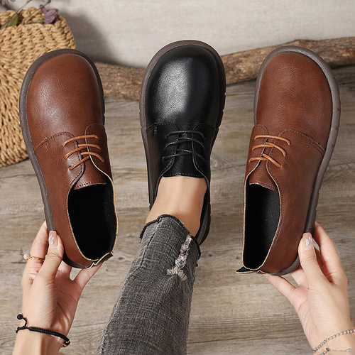 Women's New Retro Soft Sole Bean Sneakers Slip-On Ankle Boots Autumn Small Leather Shoes with Laces Flat Shoes for Plus Size