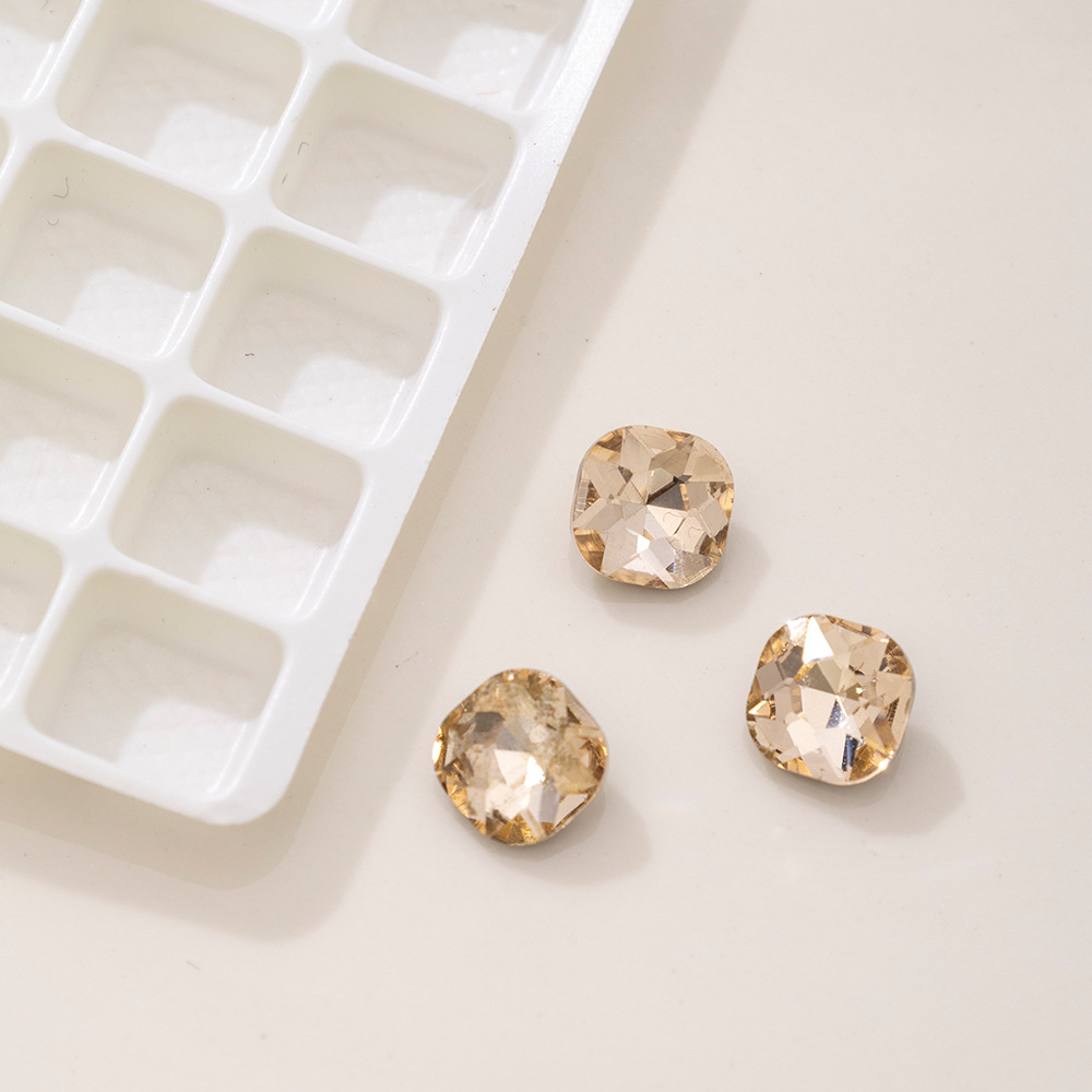 Transparent champagne