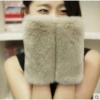 Khaki gloves, fingerless