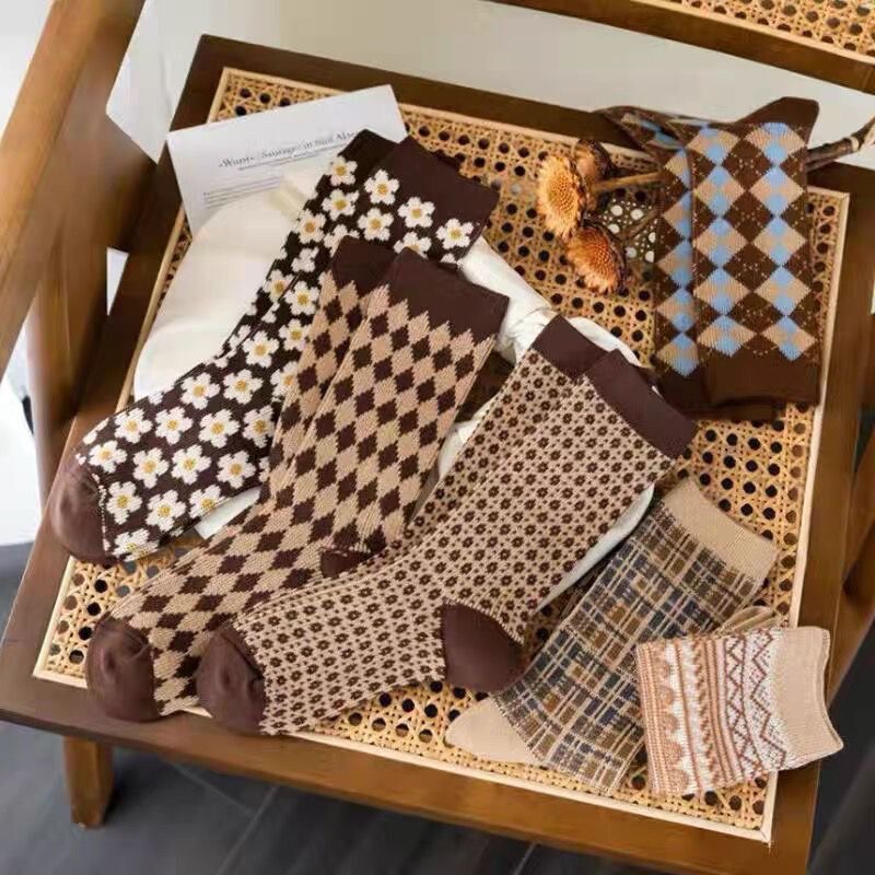 Vintage Japanese Socks Knitted Jacquard Mid-tube Socks Multicolor Stocking Women's Ankle Sweat-wicking Vintage Floral Socks