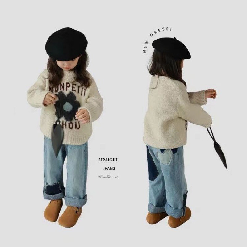 Soft Round Neck Children's Clothing Girls' Letter Flower Pullover Sweater