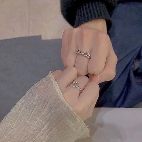 Raspberry Rose Couple Best Friend Earrings Instagram Style Unique Open Finger Ring Rose Flower Ring Student Versatile Accessory