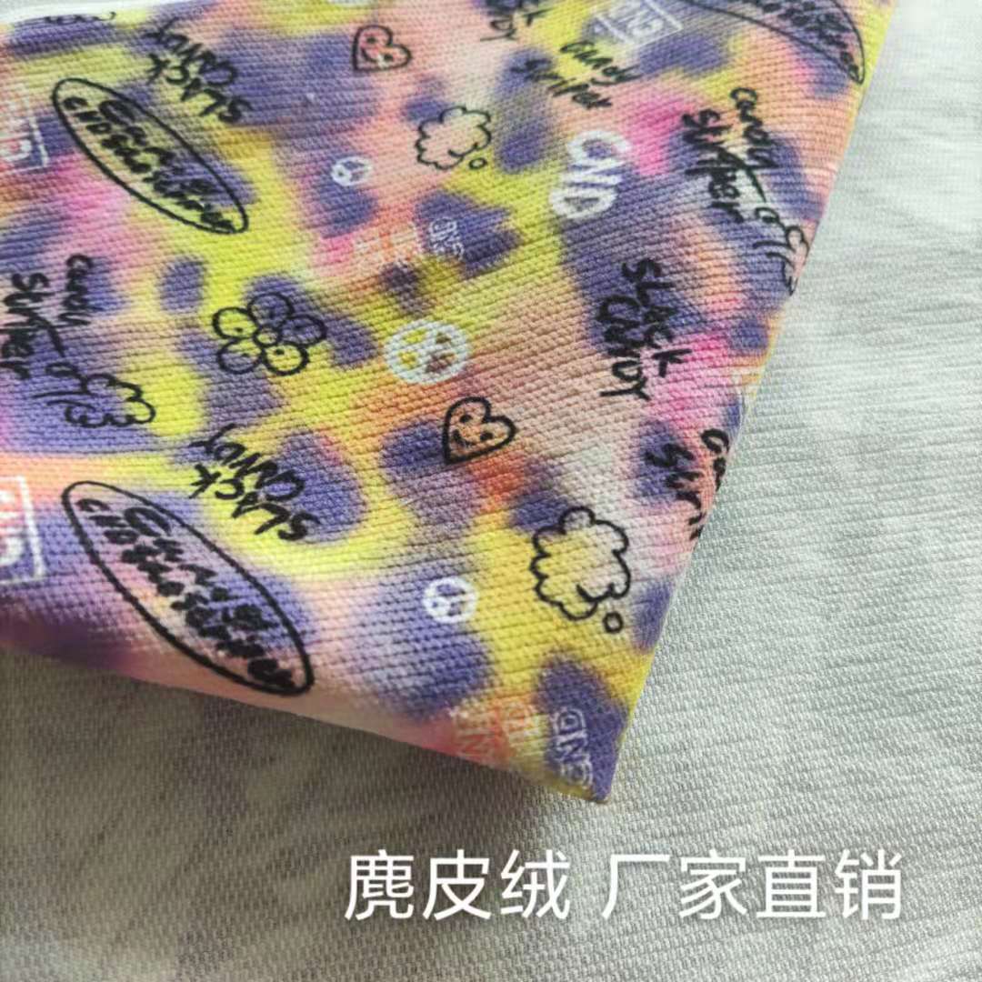 现货新品 花朵爱心英文图案印花 麂皮绒涤纶面料 服装装饰布鞋材