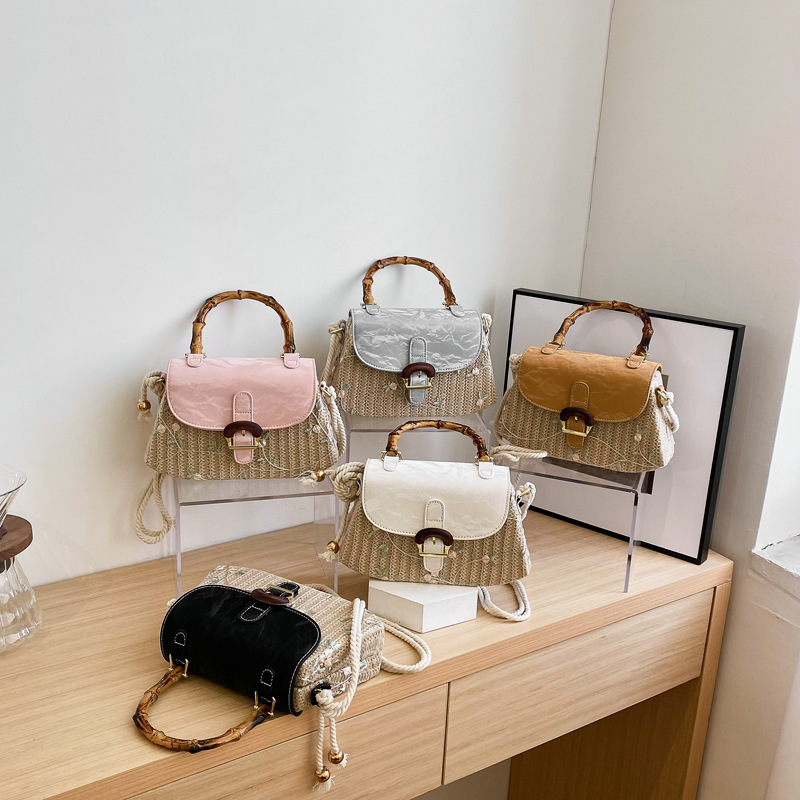 Bolso de hombro para mujer, estilo pastoral, bolso de mano con mango de bambú tejido de paja, bolso de mensajero de playa de bosque fresco y dulce