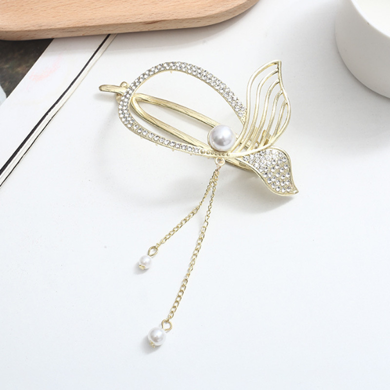 황금 물고기 꼬리