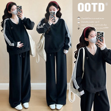 孕妇春装套装2025新款韩版时尚拼接蕾丝V领长袖卫衣阔腿裤两件套