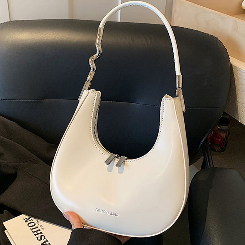 Elegant halvmåneformad handväska för damer mångsidig axelväska_voghion.com