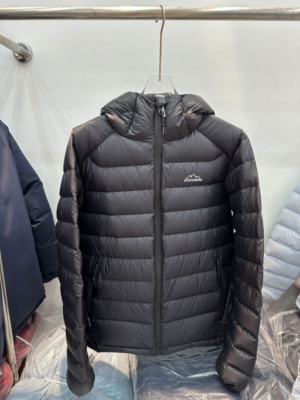 泡芙90白鸭绒排骨羽绒服女士防寒轻薄2025新款时尚连帽户外情侣款|undefined