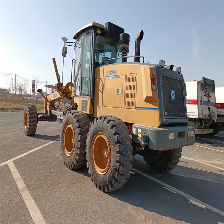 供应徐工GR1803平地机,精品国三电喷