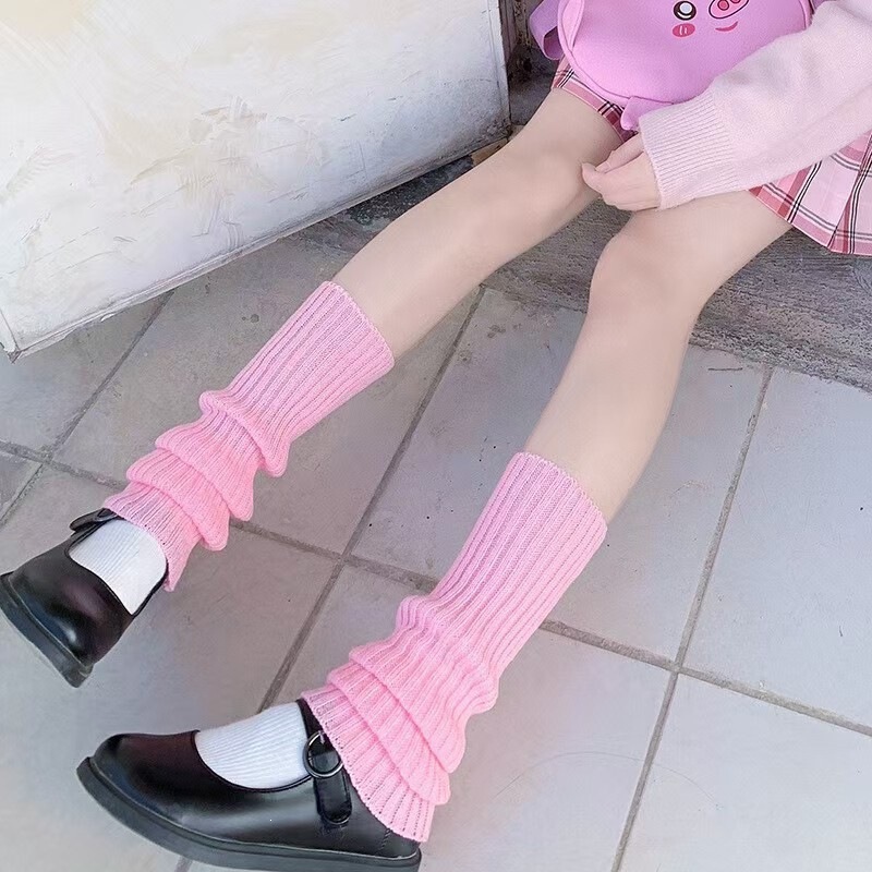 Trumpet-Shaped Knitted Leg Warmers with Vertical Stripes, Slimming and Leg-Shaping, Japanese-Style Solid Color Socks, Sweet and Versatile for Everyday Wear, Slouch Socks Trumpet-Shaped Knitted Leg Warmers with Vertical Stripes, Slimming and Leg-Shaping, Japanese-Style Solid Color Socks, Sweet and Versatile for Everyday Wear, Slouch Socks
