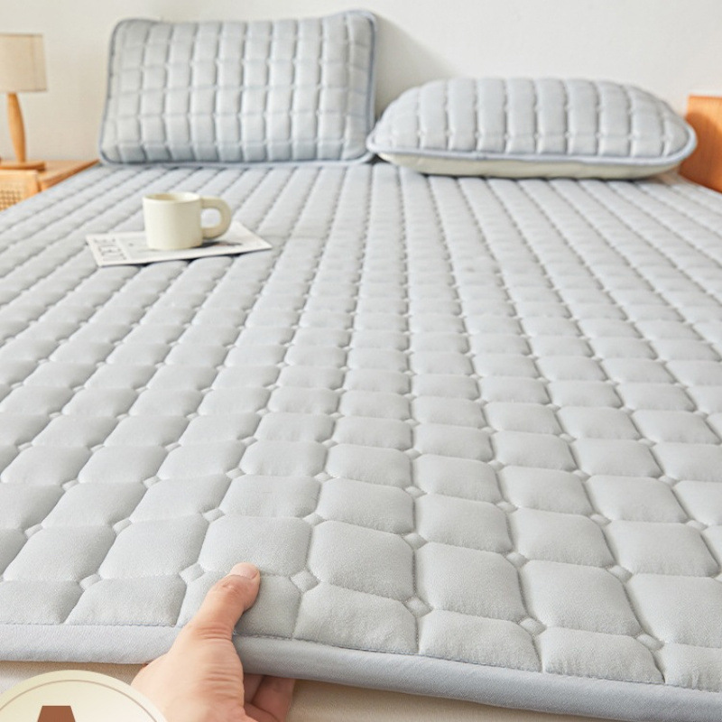 Mattress Pad for Home Use, Summer Thin Mattress Pad, Rental Mattress Pad, Dormitory Non-Slip Bed Protector, Single Bed Base