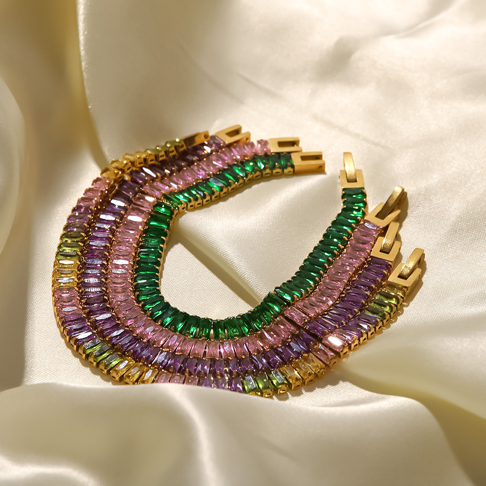 10g Weight PVD Coated Gold Plating Process 18K Gold Plated, Real Gold Plated Plating Material Zircon Inlay Material Bracelets Classification PVD Coated Real Gold Plated Geometric Stainless Steel Fashion Waterproof Non Tarnish 304 Stainless Steel Bracelets