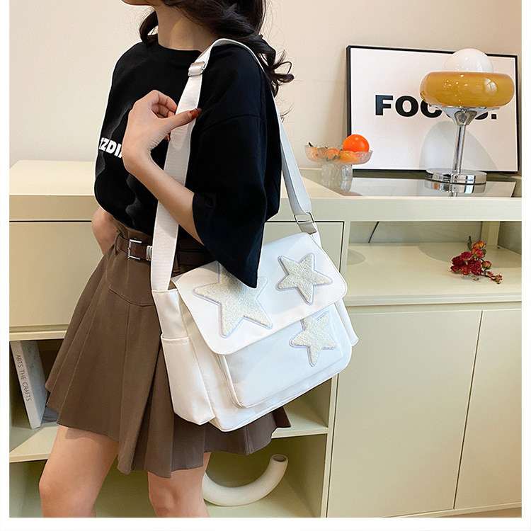 Cross-border wholesale large-capacity five-pointed star canvas single-shoulder bag, cute school style crossbody bag, student commuting bag for classes undefined