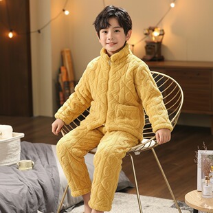 �ﶬ�L��ˮ�����m�q�A�����b��Ů��ͯ�Ҿӷ��Ӻ�˯�±�ů����