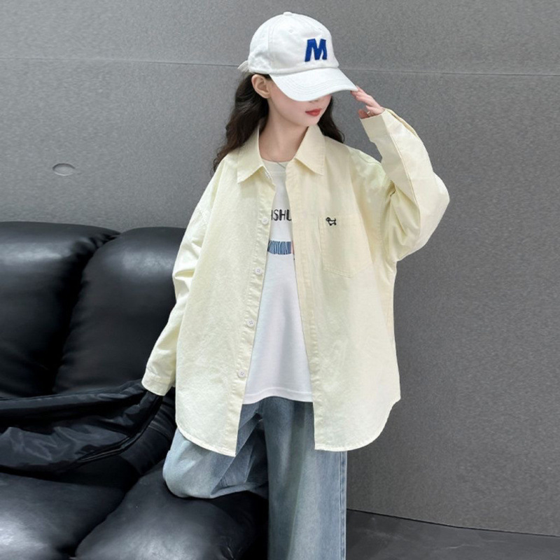 밝은 노란색 싱글 셔츠