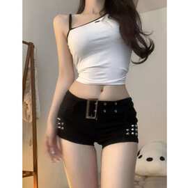 辣妹设计感铆钉牛仔短裤女春夏季新款a字美式提臀牛仔短热辣裤潮