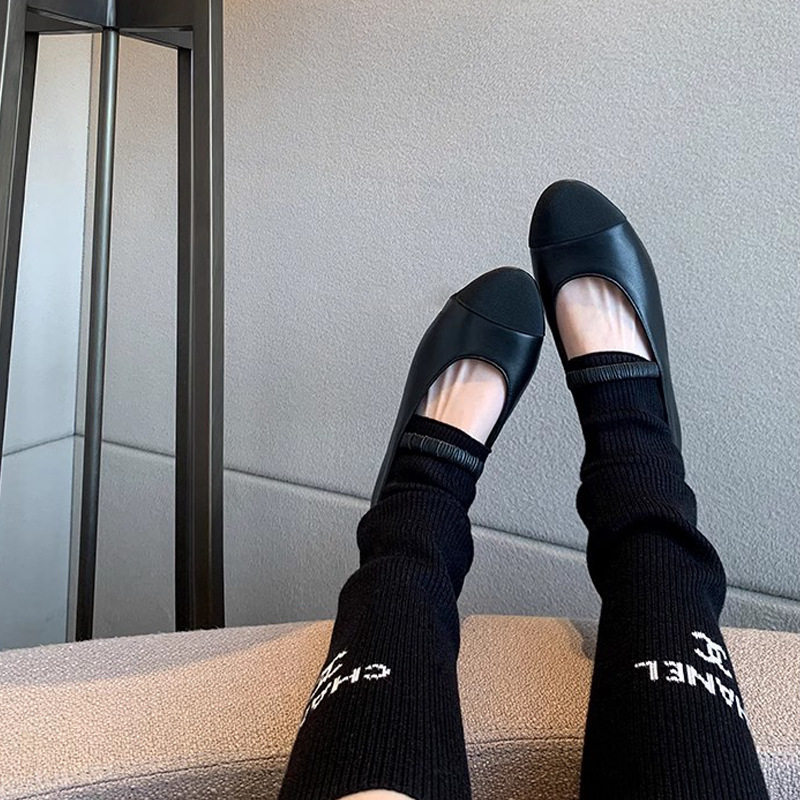 2024 Nuevo principios de la cena de primavera ~ Chanel estilo de cuero suave banda elástica Mary Jane zapatos planos de una sola capa para las mujeres