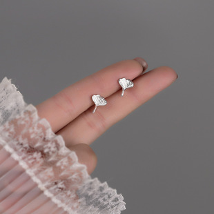 3121���s�y���~ɭϵ���|��Ů�Ķ��С��������С�y���~�Ӿ��¶��