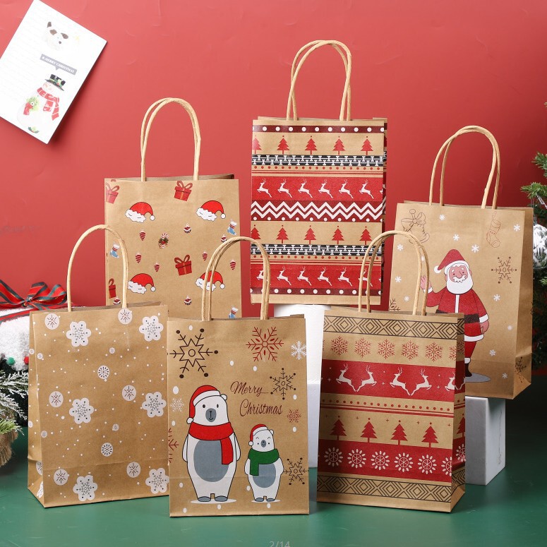 New Christmas Gift Bags with a Variety of Patterns, Santa Claus, Reindeer, Christmas Eve, Portable Kraft Paper Bags Wholesale