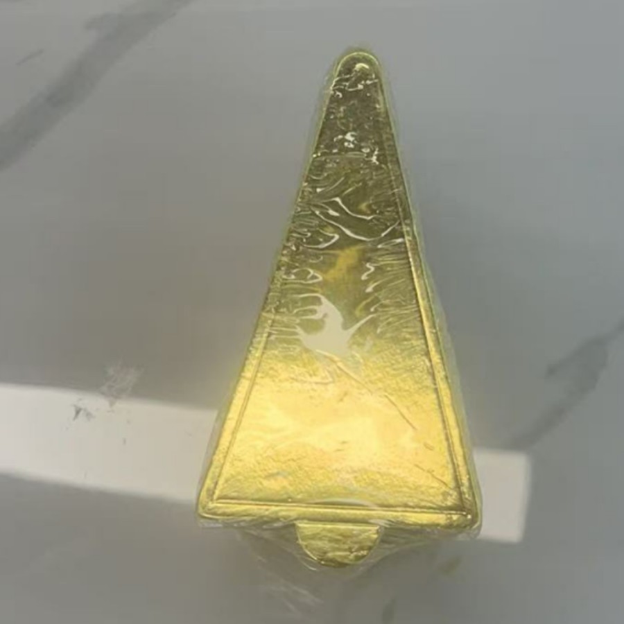 Fabricante al por mayor almohadilla de mousse desechable redonda oro mini pastel de queso pequeño cartón de oro placa de pastel