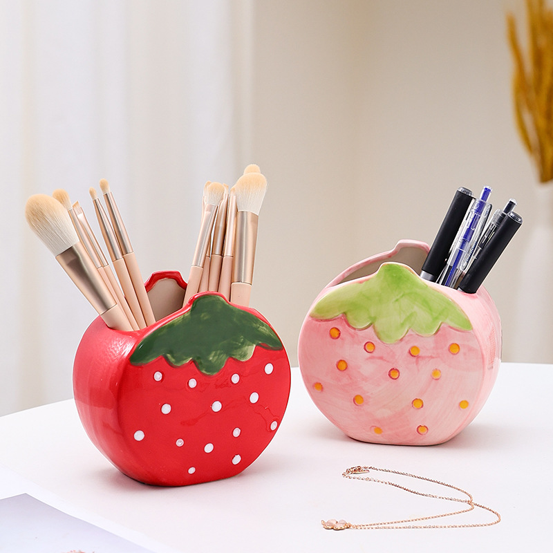 Cute Strawberry Makeup Brush Storage Cylinder Desktop Sundries Dressing Table Lipstick Cosmetic Office Pen Holder Small Storage Rack