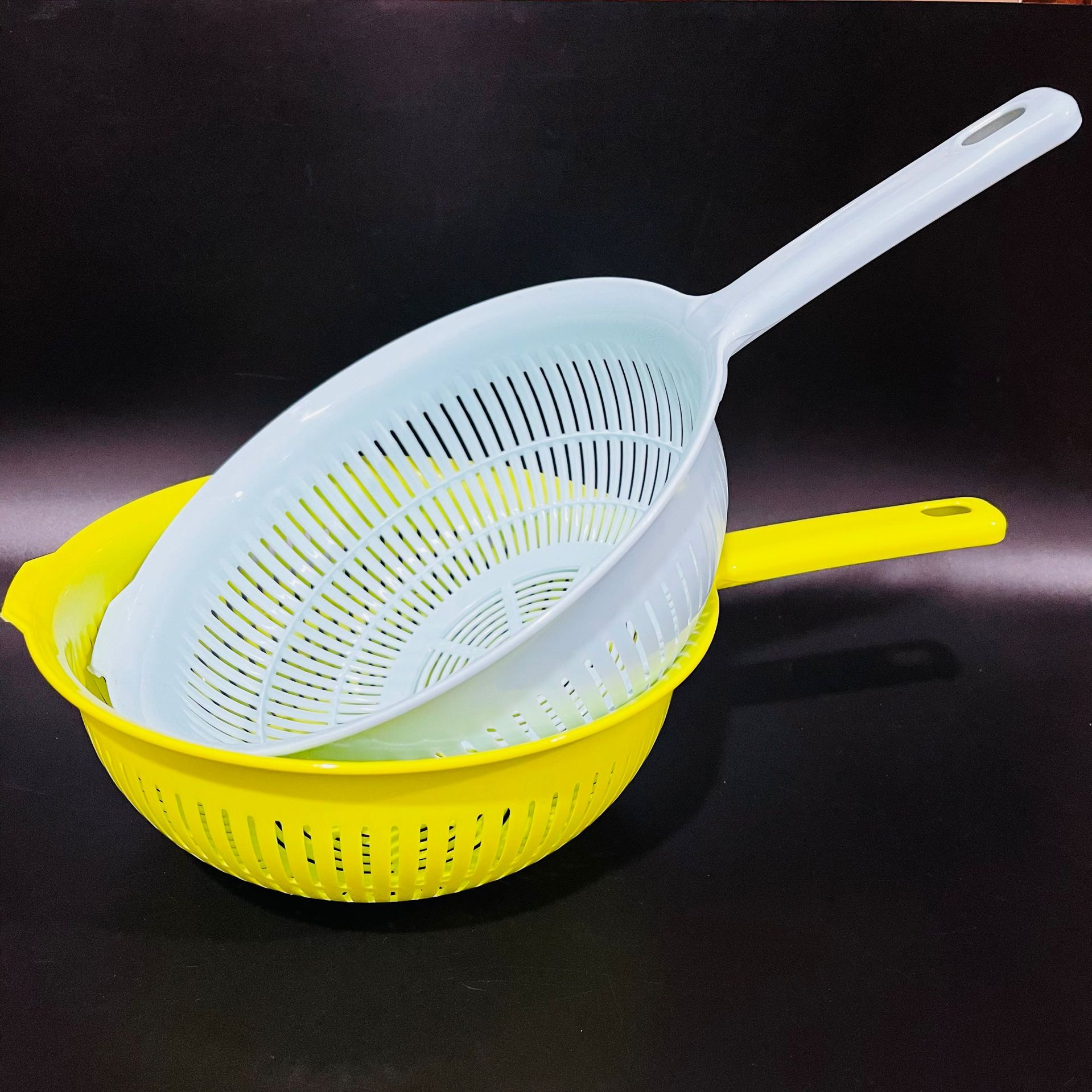 4204BD7E00EF8C805FEB36A9275107