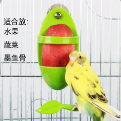 爆款鹦鹉墨鱼骨架喂食盒虎皮玄凤水果蔬菜觅食盆站架水果叉鸟用品