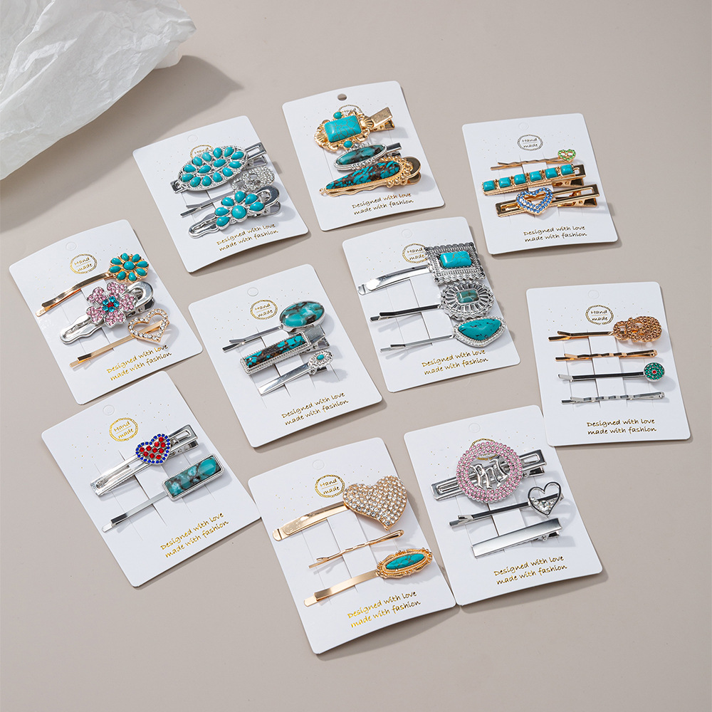 18g Weight Hair Clip Hair Accessories Type December Birthstone Turquoise Inlay Material 1 Set Quantity Outdoor, Street, Shopping Occasion Alloy Material Oval, Heart Shape Pattern Women's Gender Plating, Inlay Design Retro Style Women's Retro Oval Heart Shape Alloy Plating Inlay Turquoise Hair Clip 1