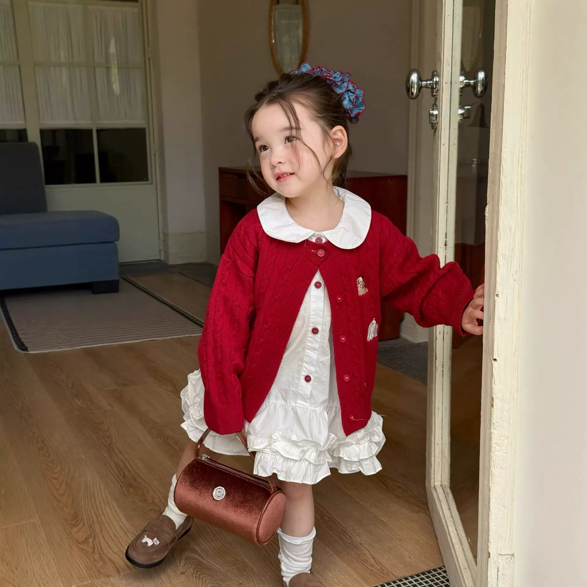 【现货】童装2025秋装新款女童毛衣针织开衫外套棉娃娃领衬衫衣裙