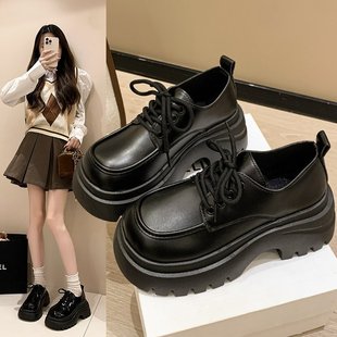 ����ɸ�ЬŮ2025�＾�¿�Ӣ���LСƤЬ�ָ�ϵ�����e��Ь