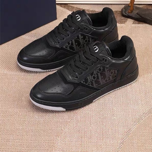 European Collection 2026: High-end genuine leather men's shoes, British and Korean style low-top lace-up shoes, versatile trendy brand, foreign trade export men's shoes