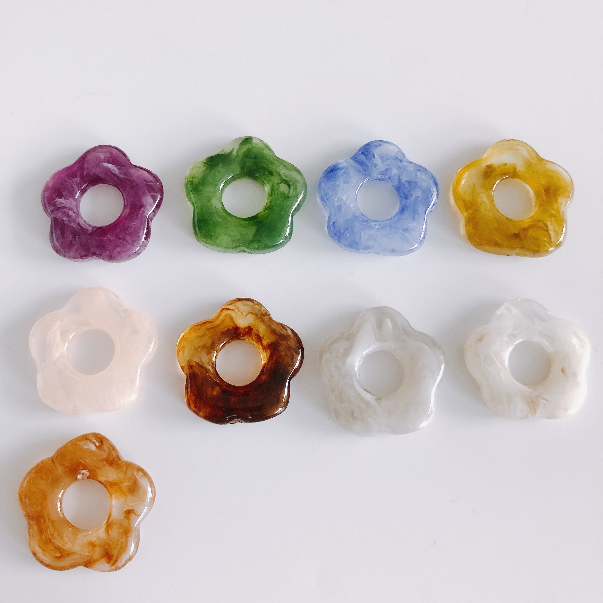 10 Stück/Paket 24*26mm Harz Blume Anhänger display picture 5