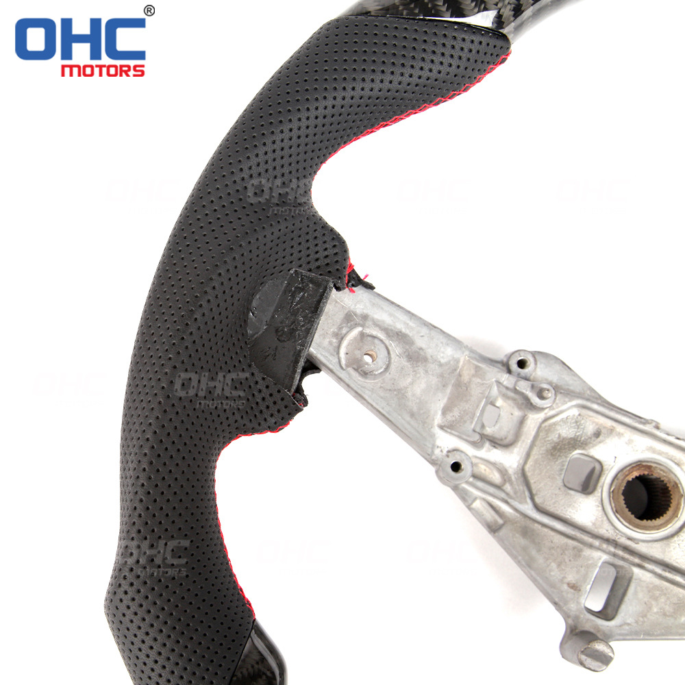 Suitable for the old JEEP Wrangler JEEP Wrangler carbon fiber steering wheel steering wheel modification