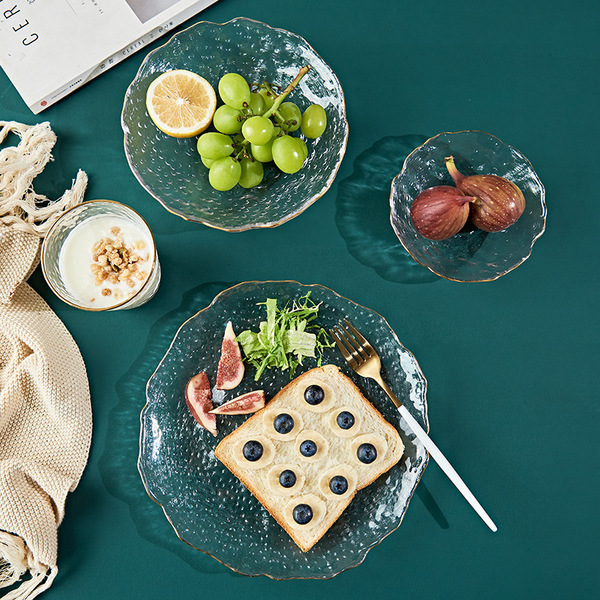 Glass dinner plate for home use