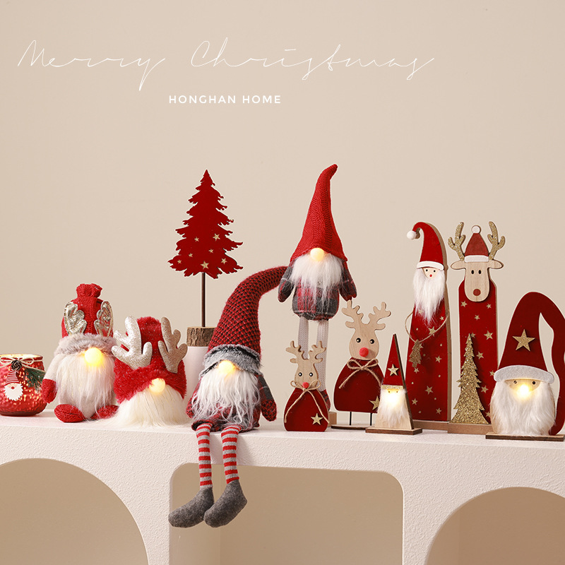 Árbol de Navidad luminoso Mesa de madera Decoración Accesorios decorativos Adornos rojos Anciano Elk Creative Mall Cafe
