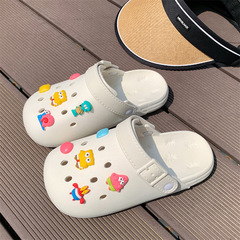 Hole-to-hole shoe inspired by INS, detachable, cute girl heart, head cover, student, soft bottom, thick bottom, outer wear, squishy feel, women's summer slippers