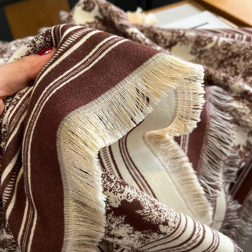 Autumn and winter ethnic style tassel large square scarf for women in Lijiang travel photography warm imitation cashmere scarf thick shawl dual use